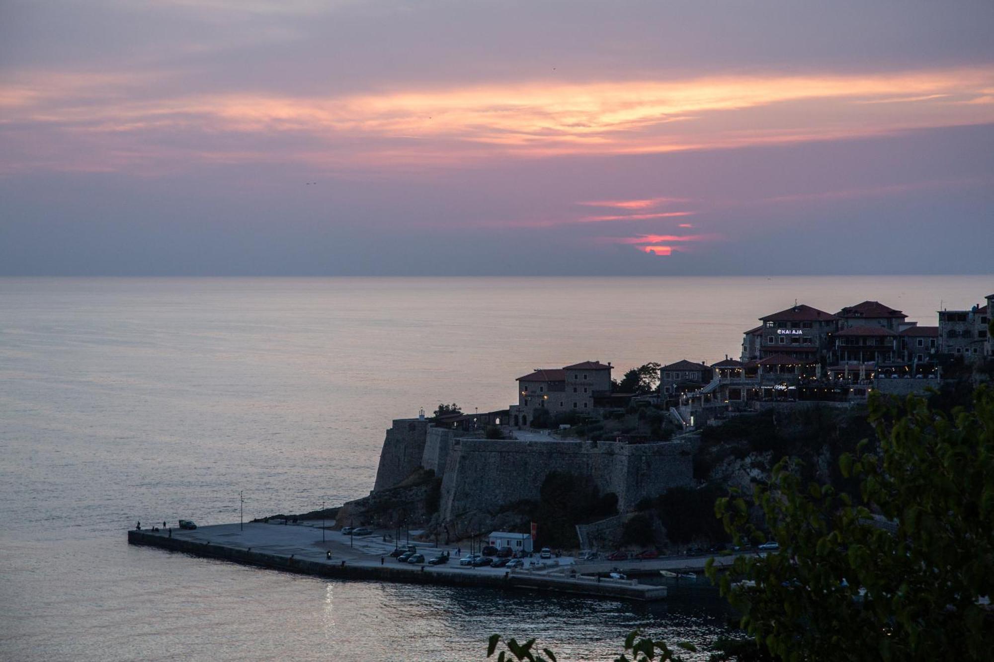 Apartments Bogojevic Ulcinj Exteriör bild
